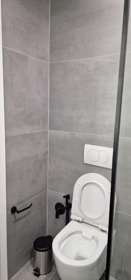 Heart Of Tirana Apartment Bagian luar foto